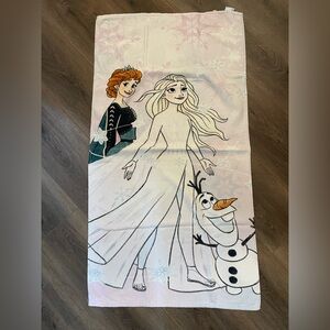 Disney Frozen 2 Kids Beach Towel
